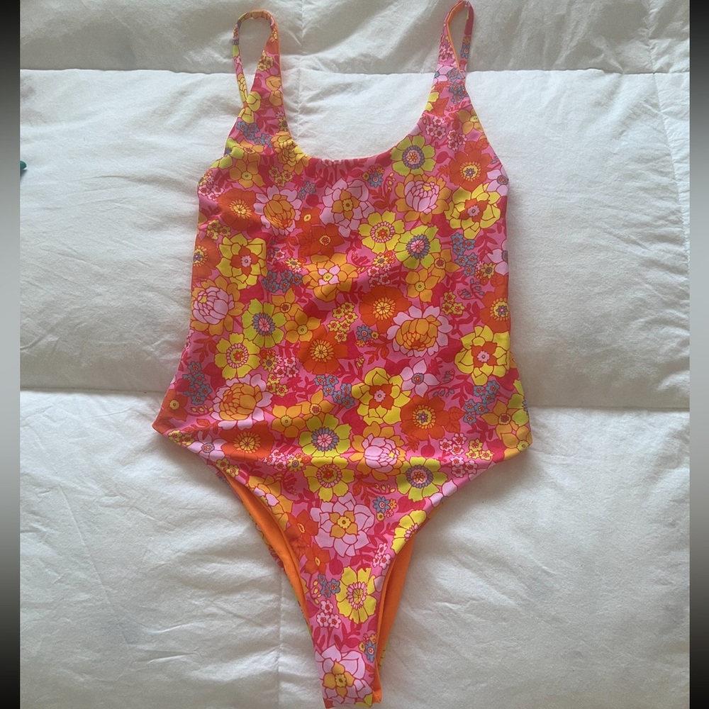 Kulani kinis multi color one piece, high hip